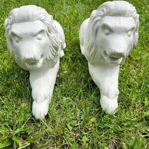 1991 21" Union Products Blowmold Lion Outdoors Garden DON FEATHERSTONE PAIR